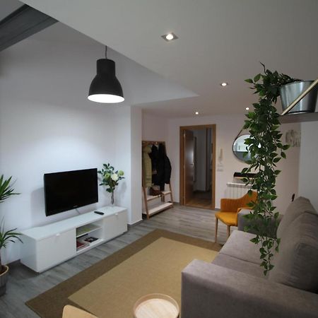 Apartamento La Paz Apartment ซานติอาโก เด กอมโปสเตลา ภายนอก รูปภาพ