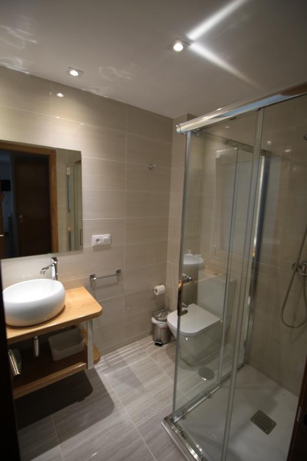 Apartamento La Paz Apartment ซานติอาโก เด กอมโปสเตลา ภายนอก รูปภาพ
